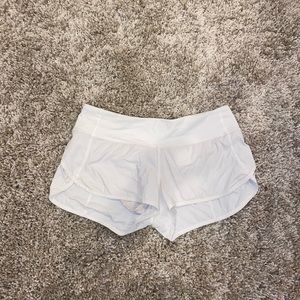 Lululemon hotty hot short size 6